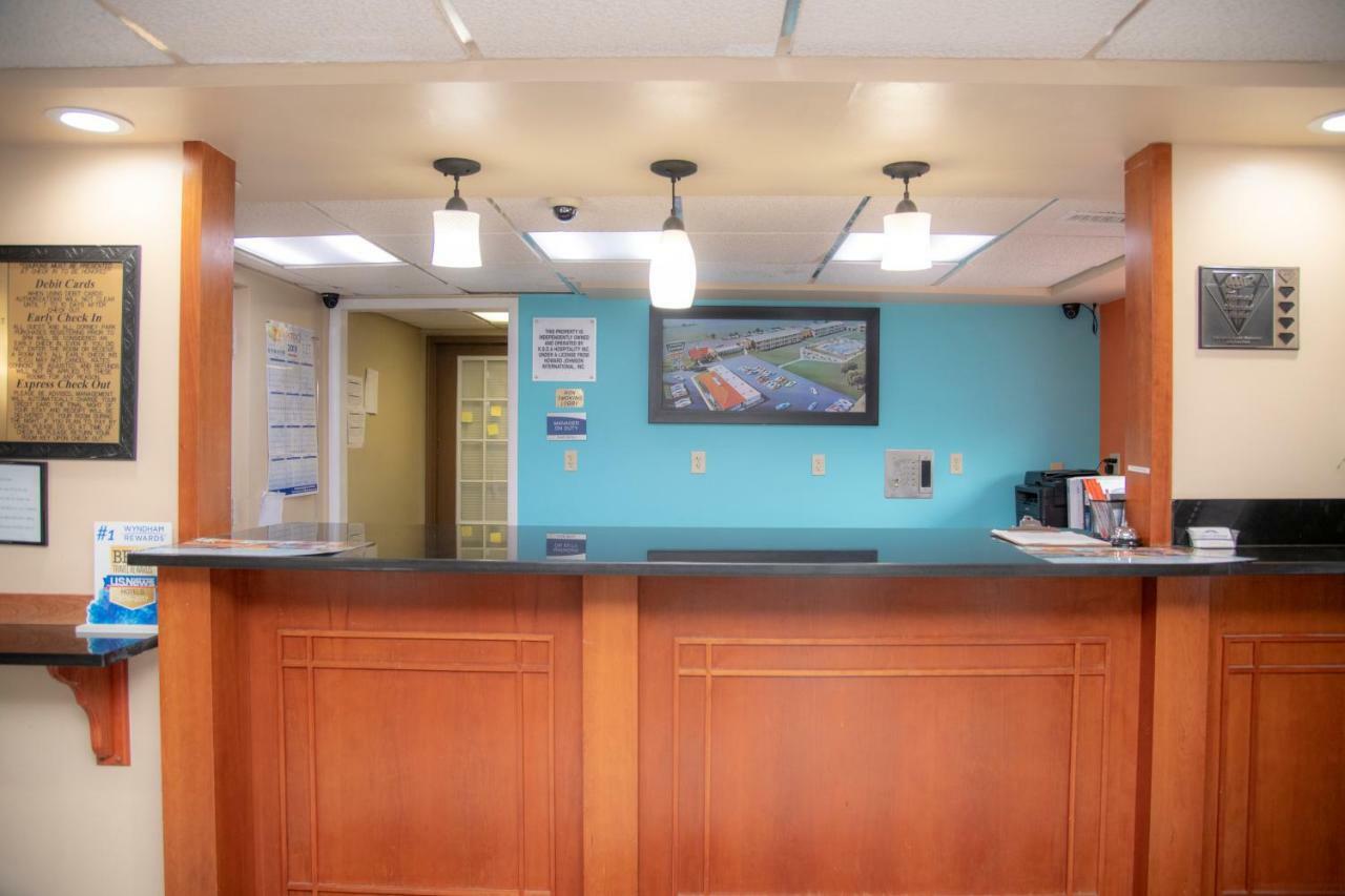 Howard Johnson By Wyndham Allentown/Dorney Hotel & Suites מראה חיצוני תמונה